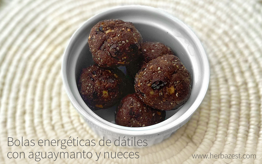 Bolas energéticas de dátiles con aguaymanto y nueces