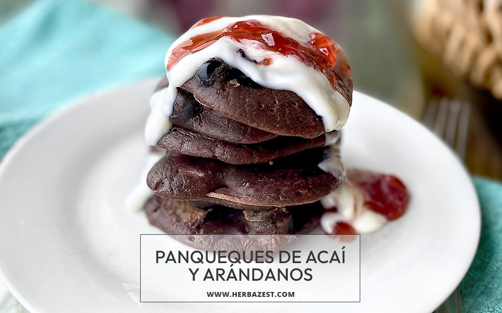 Panqueques de acaí y arándanos